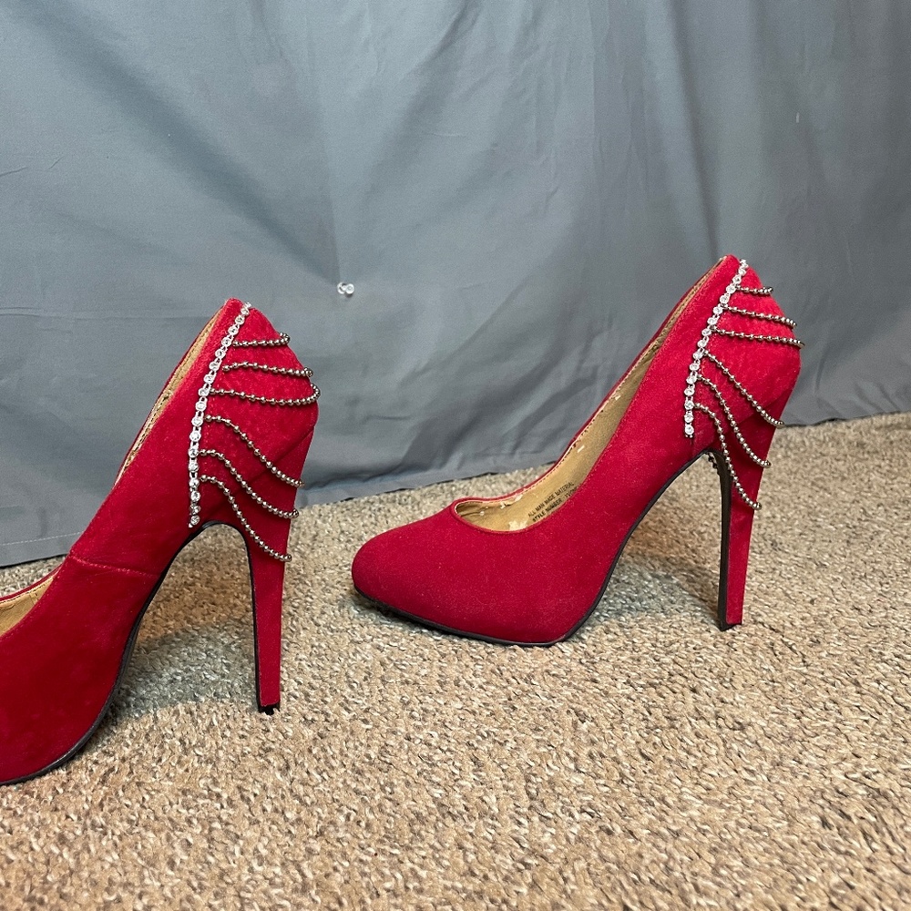 Red Bertinni heels